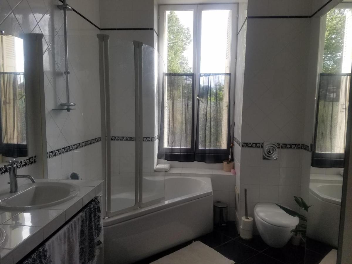 Villa De Souza Bouille-Loretz Bagian luar foto